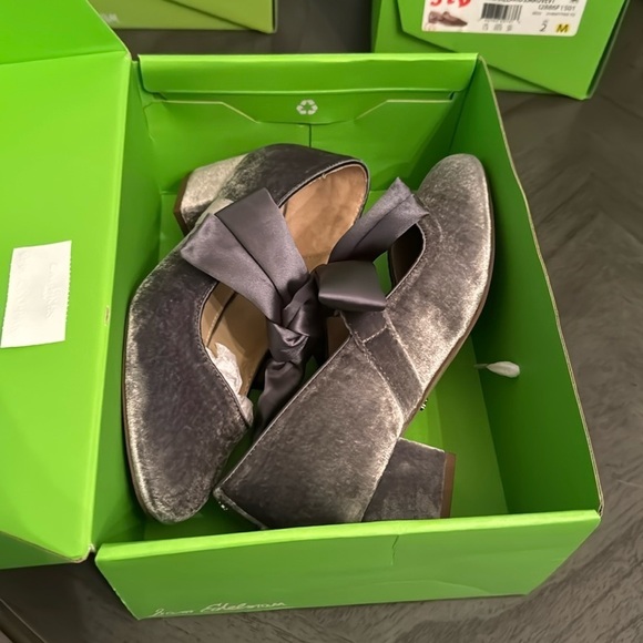 Sam Edelman Teddy Kids Block Heel - Picture 2 of 6